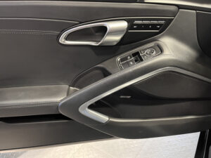 (981) 3.4 330CH GTS PDK