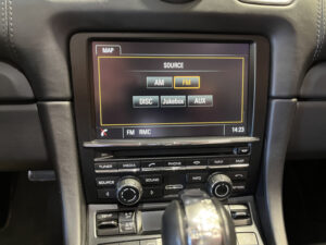 (981) 3.4 330CH GTS PDK