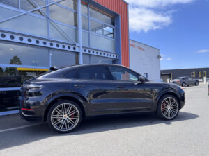 (9YB) 3.0 V6 462CH E-HYBRID