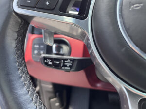 (9YB) 3.0 V6 462CH E-HYBRID