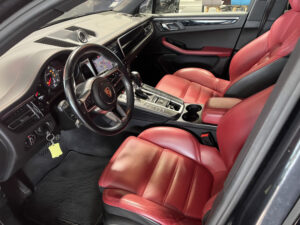 (95B) 3.0 V6 354CH S PDK