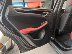 (95B) 3.0 V6 354CH S PDK