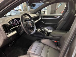 (9YB) 4.0 V8 739CH TURBO E-HYBRID