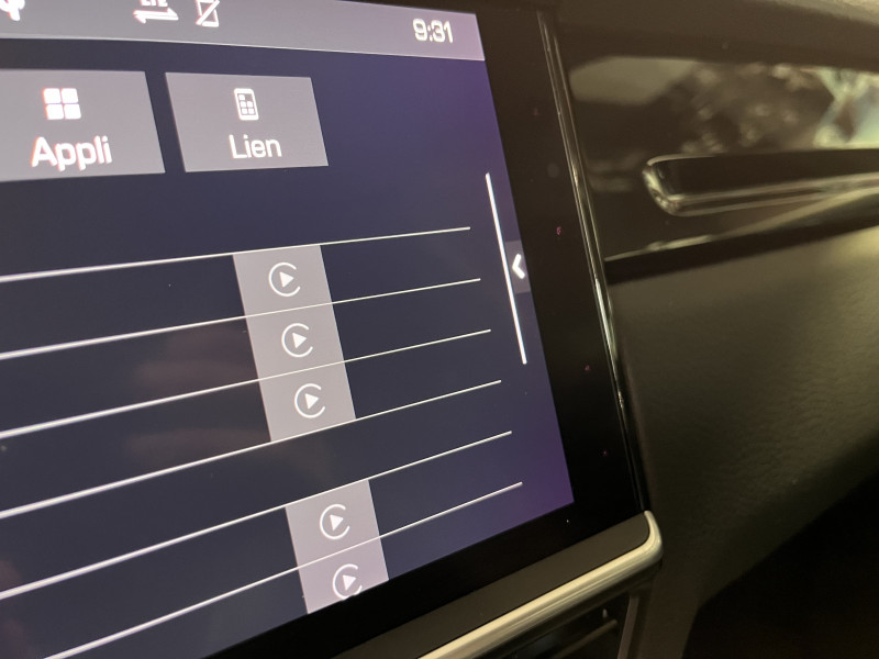 (9YA) 3.0 V6 462CH E-HYBRID (9YA) 3.0 V6 462CH E-HYBRID