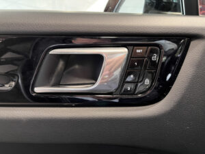 (9YA) 3.0 V6 462CH E-HYBRID