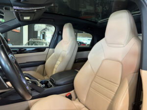 (9YB) 3.0 V6 462CH E-HYBRID