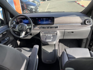 300 D EXTRA-LONG AVANTGARDE 9G-TRONIC