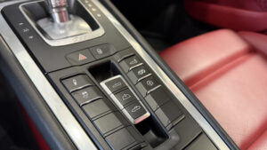 (991) 3.0 420CH 4S PDK