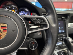 (991) 3.0 420CH 4S PDK