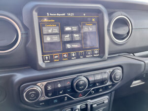 2.0 T 380CH 4XE RUBICON ROCK-TRAC