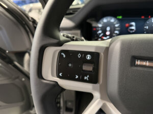 90 3.0 D200 HARD TOP S