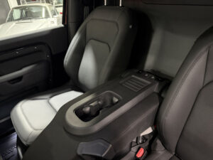 90 3.0 D200 HARD TOP S