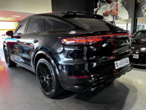 (9YB) 3.0 V6 462CH E-HYBRID