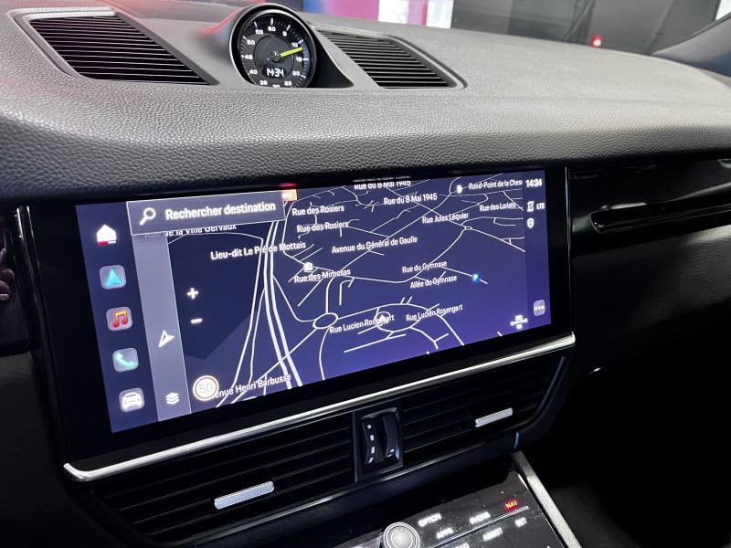 (9YB) 3.0 V6 462CH E-HYBRID (9YB) 3.0 V6 462CH E-HYBRID