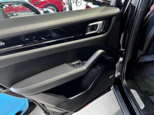 (9YB) 3.0 V6 462CH E-HYBRID