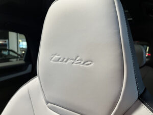 (9YA) 4.0 V8 739CH TURBO E-HYBRID