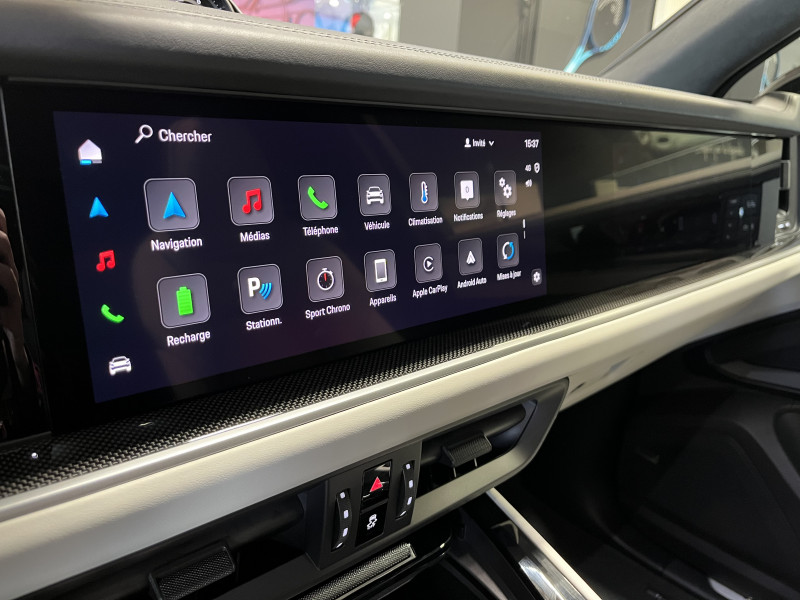 (9YA) 4.0 V8 739CH TURBO E-HYBRID (9YA) 4.0 V8 739CH TURBO E-HYBRID