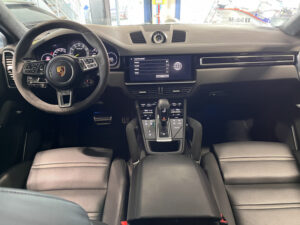 (9YB) 4.0 V8 680CH TURBO S E-HYBRID