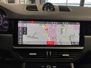 (9YB) 3.0 V6 462CH E-HYBRID