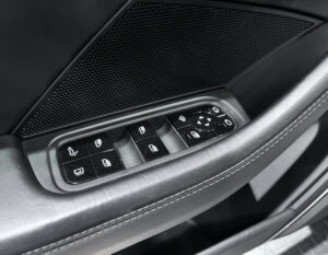 (971) 3.0 V6 462CH 4 E-HYBRID EURO6D-T 19CV