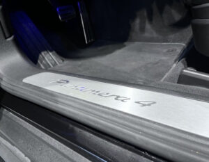 (971) 3.0 V6 462CH 4 E-HYBRID EURO6D-T 19CV