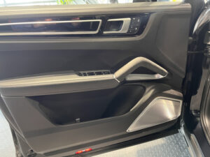 (9YB) 4.0 V8 680CH TURBO S E-HYBRID