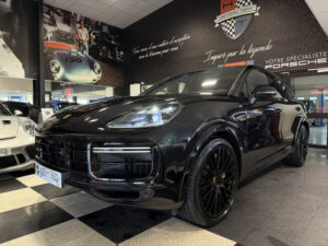 (9YB) 4.0 V8 680CH TURBO S E-HYBRID