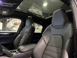 (9YB) 3.0 V6 462CH E-HYBRID