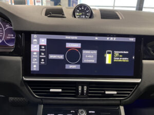 (9YB) 3.0 V6 462CH E-HYBRID