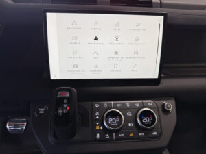 90 3.0 D300 X-DYNAMIC 75TH LIMITED EDITION