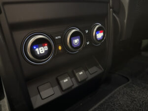 90 3.0 D300 X-DYNAMIC 75TH LIMITED EDITION