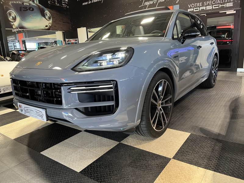 (9YA) 4.0 V8 739CH TURBO E-HYBRID