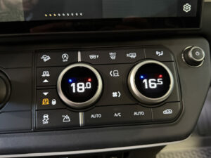 90 3.0 D200 HARD TOP S
