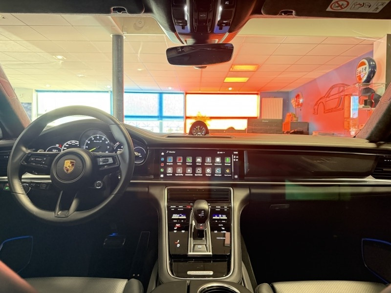 (971) 4.0 V8 700CH TURBO S E-HYBRID (971) 4.0 V8 700CH TURBO S E-HYBRID