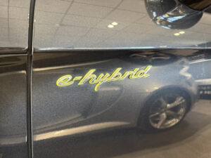 (971) 4.0 V8 700CH TURBO S E-HYBRID