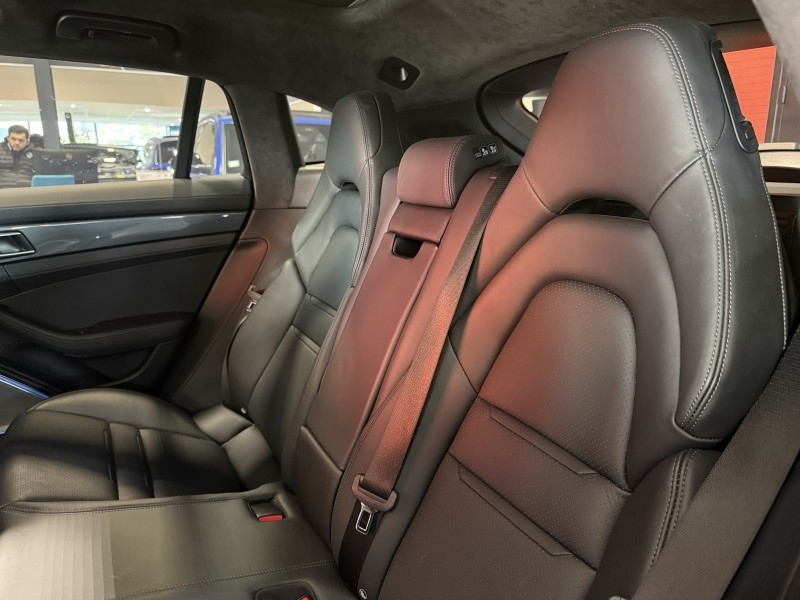 (971) 4.0 V8 700CH TURBO S E-HYBRID (971) 4.0 V8 700CH TURBO S E-HYBRID