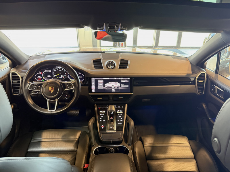 (9YA) 3.0 V6 462CH E-HYBRID (9YA) 3.0 V6 462CH E-HYBRID