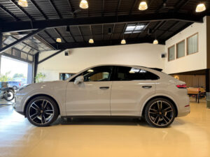 (9YA) 3.0 V6 462CH E-HYBRID