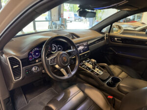 (9YA) 3.0 V6 462CH E-HYBRID