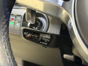 (9YA) 3.0 V6 462CH E-HYBRID