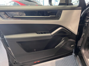 (9YA) 4.0 V8 739CH TURBO E-HYBRID