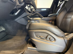 (9YB) 4.0 V8 680CH TURBO S E-HYBRID