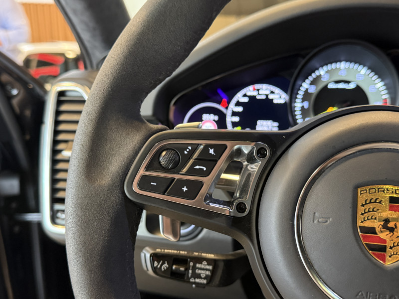 (9YB) 4.0 V8 680CH TURBO S E-HYBRID (9YB) 4.0 V8 680CH TURBO S E-HYBRID