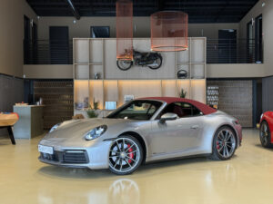 (992) 3.0 450CH 4S PDK MY20