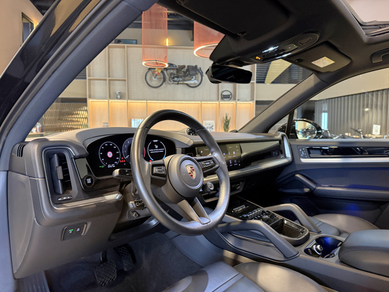 (9YA) 3.0 V6 470CH E-HYBRID (9YA) 3.0 V6 470CH E-HYBRID