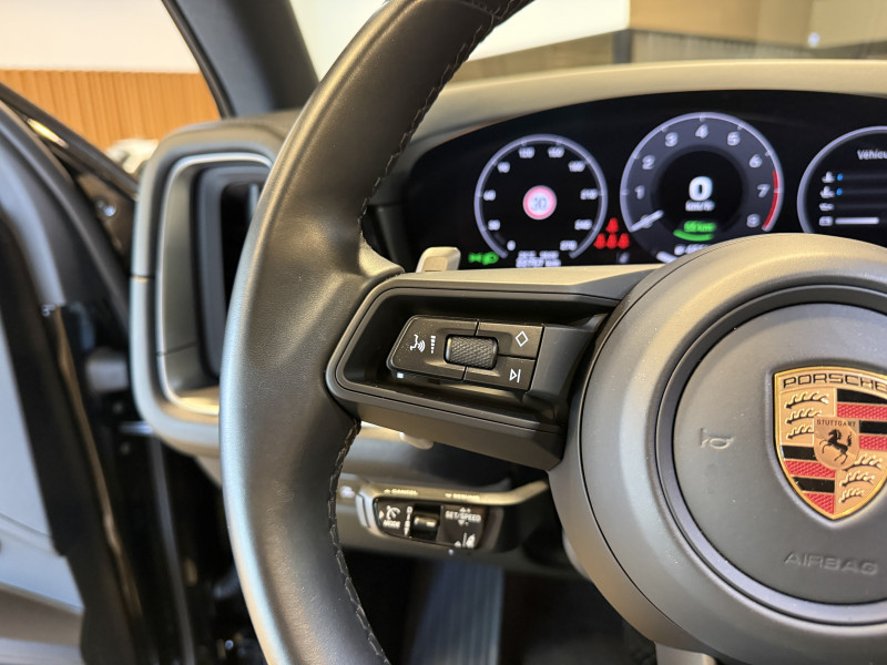 (9YA) 3.0 V6 470CH E-HYBRID (9YA) 3.0 V6 470CH E-HYBRID