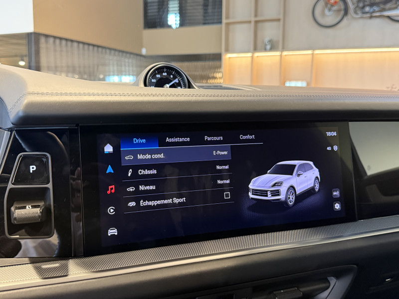 (9YA) 3.0 V6 470CH E-HYBRID (9YA) 3.0 V6 470CH E-HYBRID