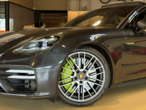 (971) 4.0 V8 700CH TURBO S E-HYBRID / TVA APPARENTE