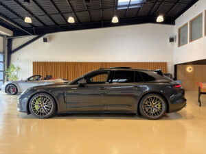 (971) 4.0 V8 700CH TURBO S E-HYBRID / TVA APPARENTE