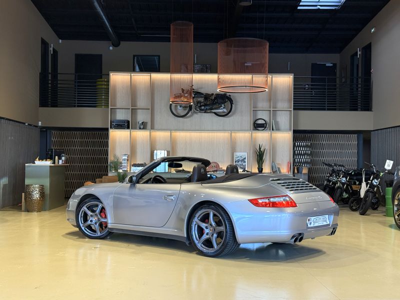 (997) CARRERA 4S (997) CARRERA 4S